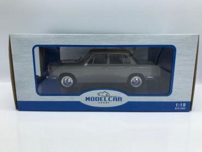BMW - 2000 (type 121) 1966 1/18 New In Box