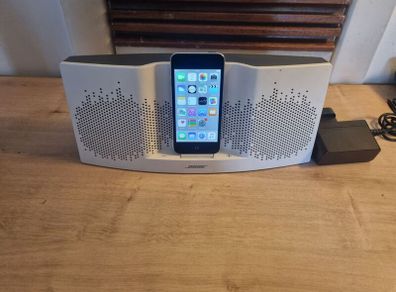 Bose SoundDock XT Speaker Lightning Connection Apple