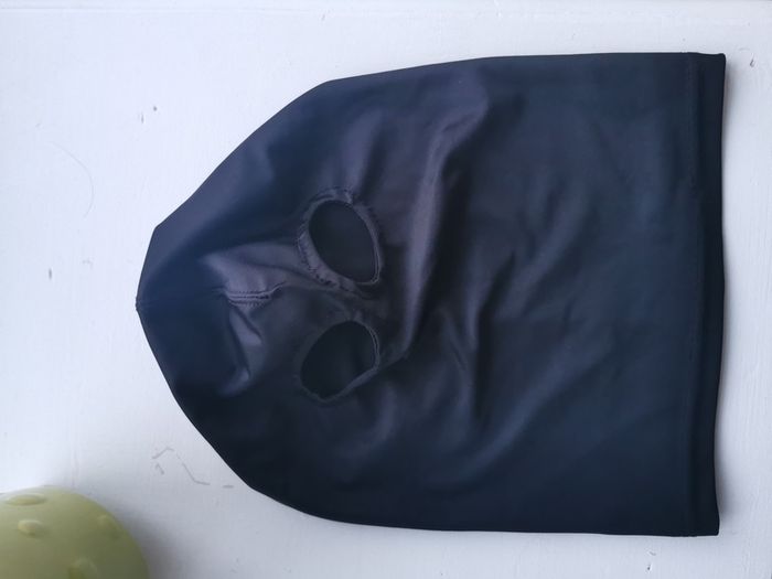 Head mask