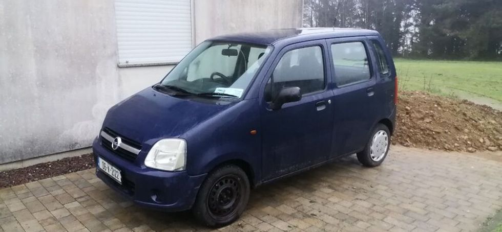 Looking for 06-W-2122 Opel Agila, Reward !