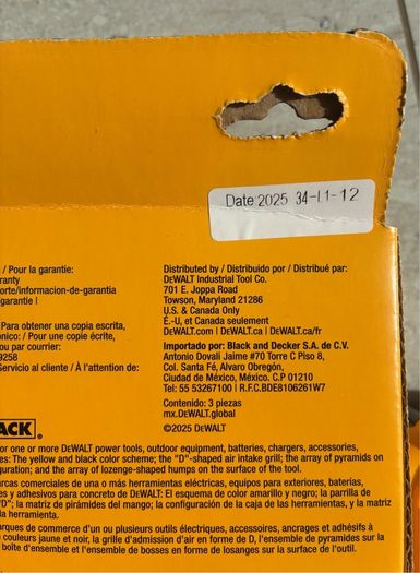dewalt 18v / 20 volt battery set 4Ah and 2Ah