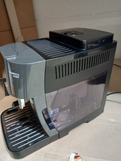 DeLonghi Magnifica Start Fully Automatic Bean to Cup Coffee Machine | ECAM220..22.GB