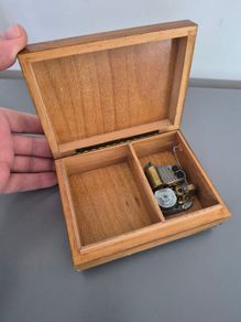 Vintage  Wooden Musical Jewellery Trinket Box