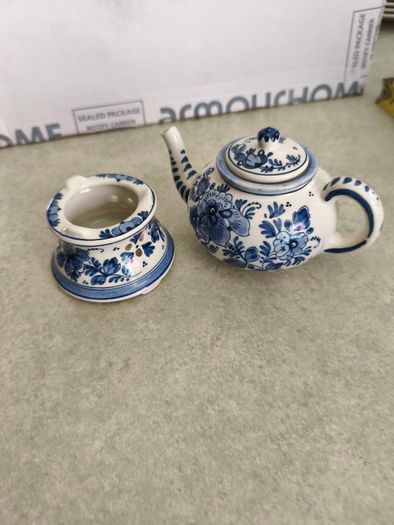 DELFT Small Teapot & Warmer Stand Zenith A 1749 760A Blue Floral RARE Vtg