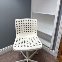 bedroom furniture