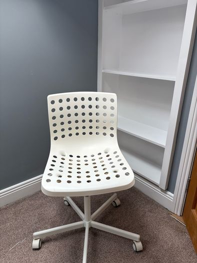 bedroom furniture