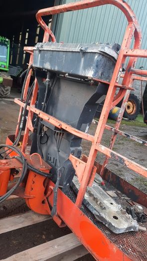 JLG Basket