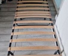 Folding guest bed
