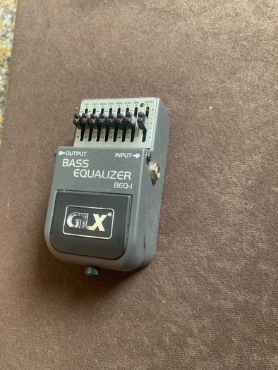 Bass equalizer
