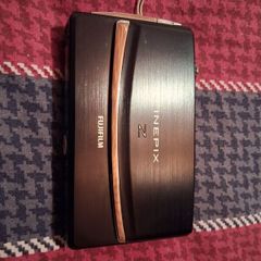 fujifilm fine pix 14 MP digital camera