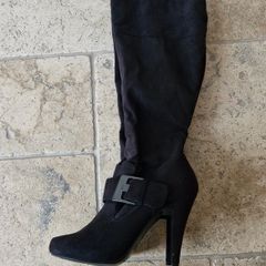 Long suede black boots