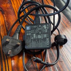 Genuine ASUS 45W USB-C Charger / AC Adapter (UK Plug)