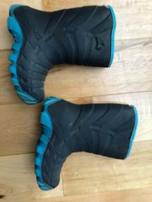 Wool lined winter snowboots by Viking Size 27