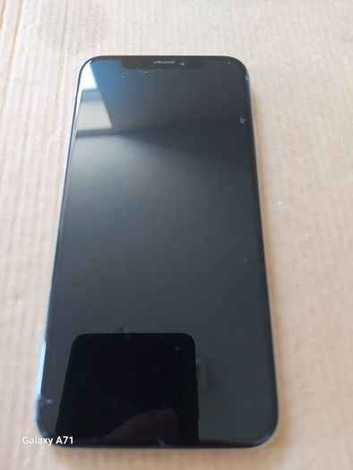 6 Mobile Phones for parts or repair, not powering on