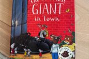 The smartest giant in town board book by Julia Donaldson