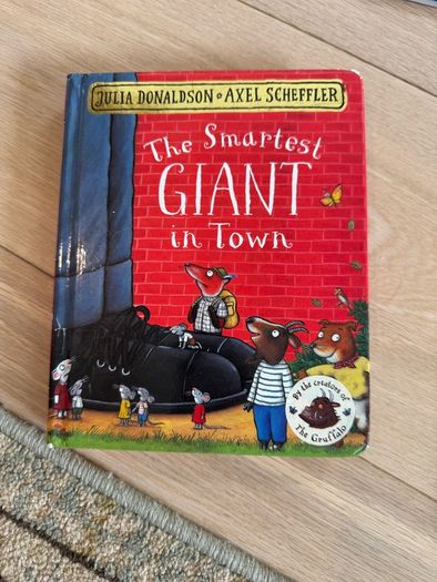The smartest giant in town board book by Julia Donaldson