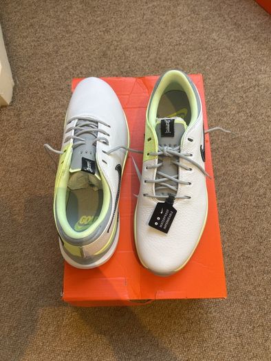 Nike golf shoes UK 9