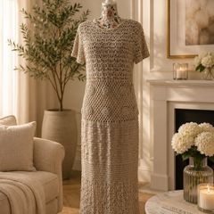 Bnwt Zara beige crochet maxi dress large