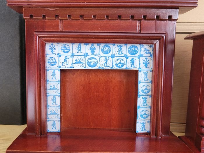 Dolls house furniture - Fireplaces