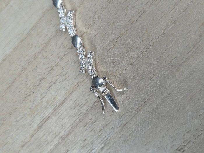 Sterling Silver Cubic Zirconia Line Link Bracelet Boxed 17cm