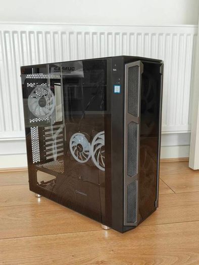 PC Case E-ATX 6 RGB Fans + Fan Controller