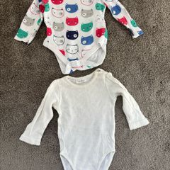 baby long sleeve bodysuit 3-6months