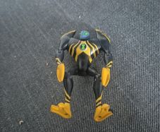 Ben 10 articulated alien 4 inches
