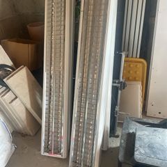 8x twin 5' fluorescent Light Fittings