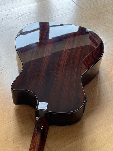 Electric acoustic left handed guitar