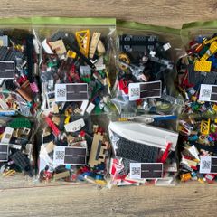 LEGO Massive Kilogram Bulk Lot - 9 Bags + Baseplates (-4.5kg Genuine Bricks)