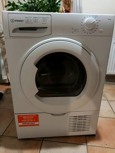 Indesit 8kg Condenser Dryer
