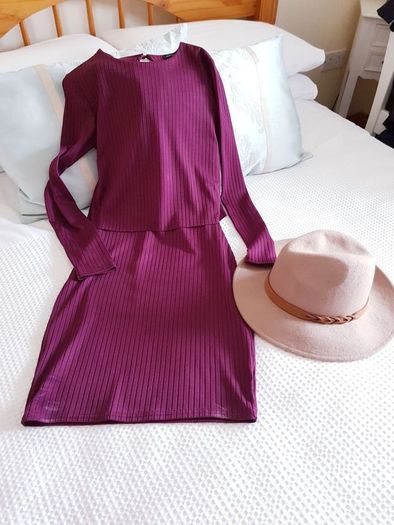 River Island Burgundy Dress - Size 8