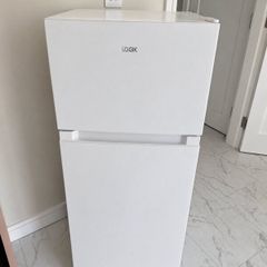 Logik fridge freezer