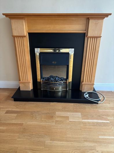 Fireplace & Electric Fire
