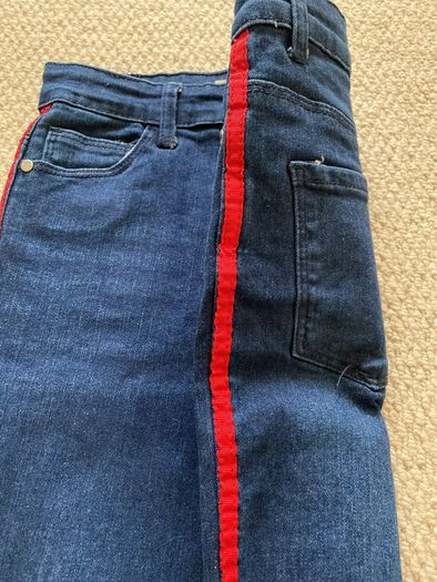 Skinny jeans