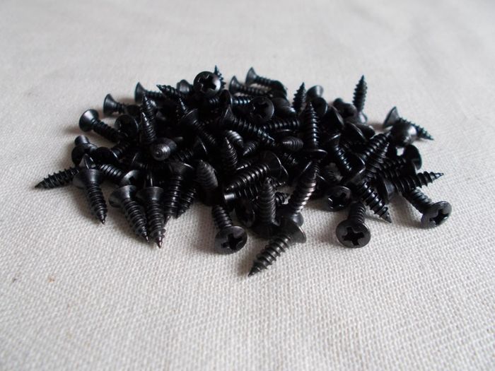 Fender Style Pickguard Screws #4 1/2" (Black)