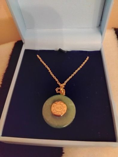 valentines gift newbridge gold and green chain