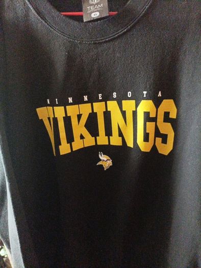mens sweatshirt