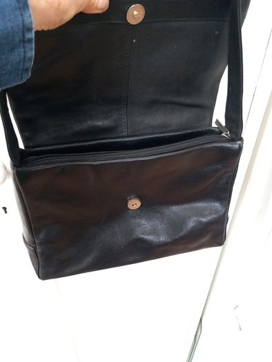 Tula Black Leather Handbag