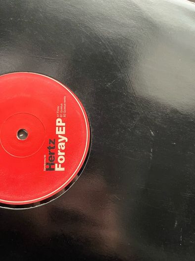 10e each Techno 12" vinyl