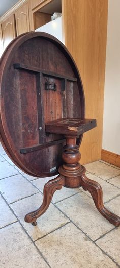 Mahogany tilt top table