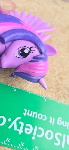 4inch Princess Twilight Sparkle and Brush from the Equestria Girls doll set MLP G4 My Little Pony 2013