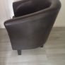 Quality Sturdy Comfortable Leather Tub Club Armchair Image 3