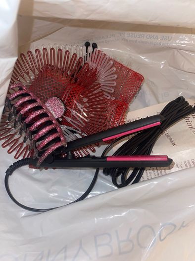 hair accessories and jewellery