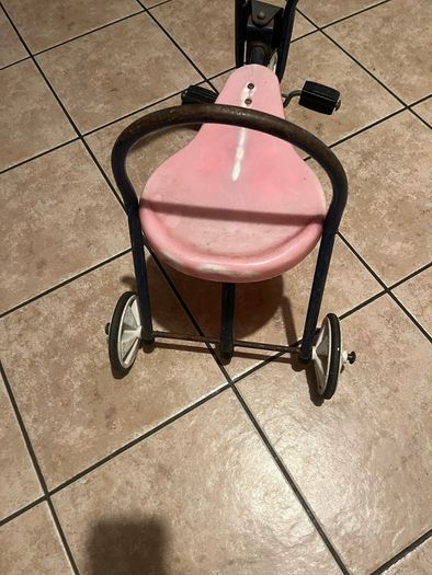 Bental cat vintage tricycle
