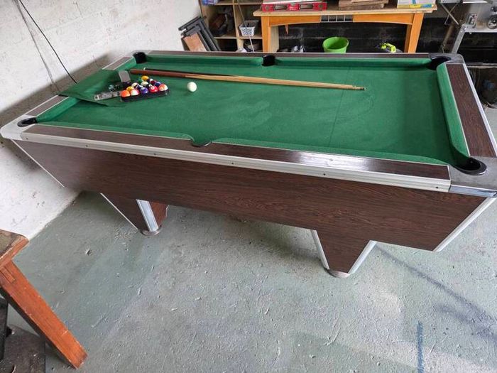 Pool Table 7 x 4