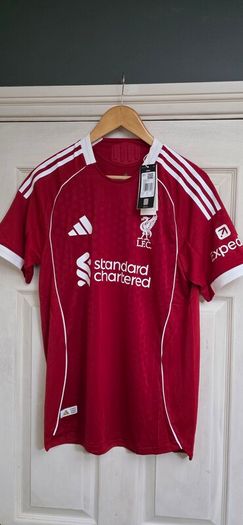 Liverpool FC 25/26 Home Authentic Jersey - Medium