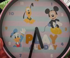 Disney kids clock