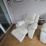 2 leather manual recliner chairs Image 2