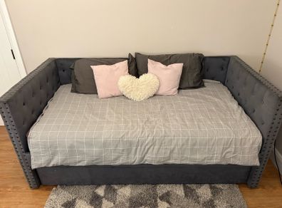 Grey Velvet Day Bed with Trundle Bed